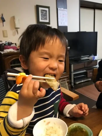 餃子の雪松　美味しい！