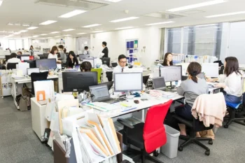 会社説明会|新宿の税理士事務所で正社員